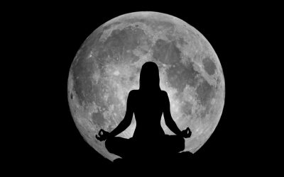 As fases da lua e sua prática de yoga